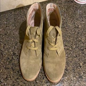 Caslon Suede lace up boots khaki color